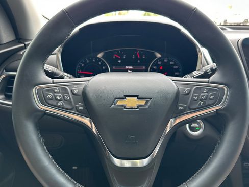 Used 2024 Chevrolet Equinox LT FWD image 23