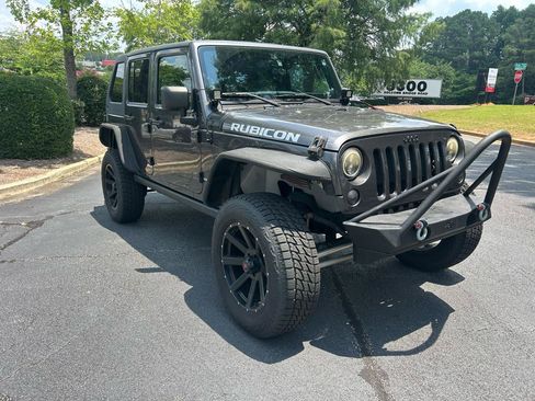 Used 2014 Jeep Wrangler Unlimited Rubicon AWD/4WD image 7