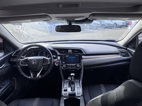 Used 2020 Honda Civic EX image 19