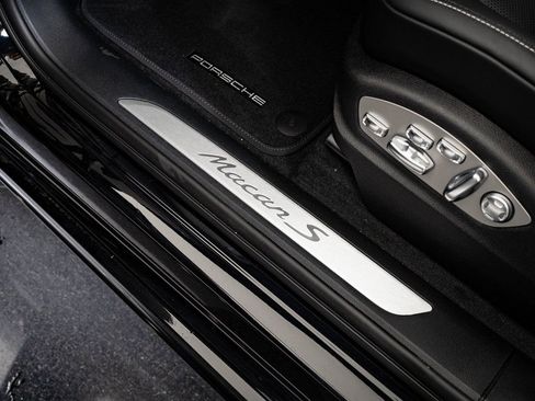 New 2026 Porsche Macan S AWD/4WD image 46