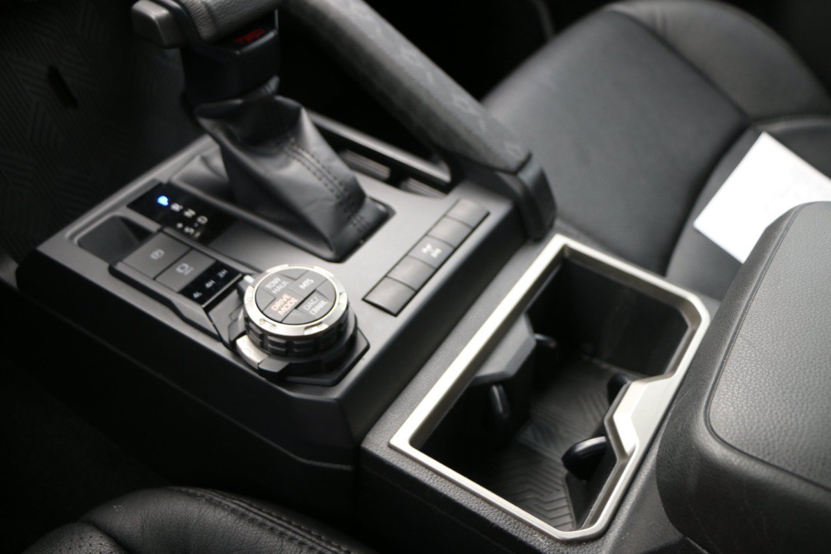 Used 2024 Toyota Tacoma TRD Off-Road AWD/4WD image 21