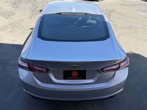 Used 2020 Chevrolet Malibu LT FWD image 14