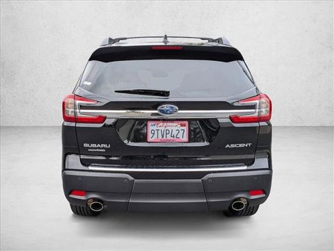 Certified 2025 Subaru Ascent Premium image 7