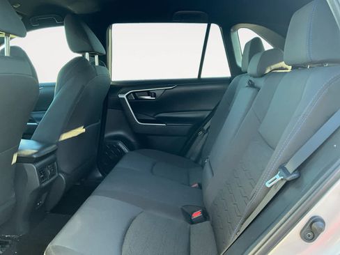 Used 2024 Toyota RAV4 SE image 26