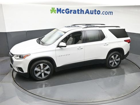 Used 2019 Chevrolet Traverse LT w/ LT Premium Package AWD/4WD image 21