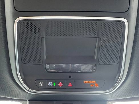 New 2026 GMC Acadia Denali w/ Super Cruise Package FWD image 18