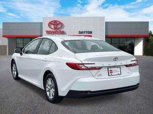 Used 2025 Toyota Camry LE AWD/4WD image 4