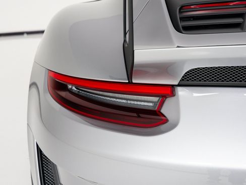 Used 2019 Porsche 911 GT3 RS RWD image 64