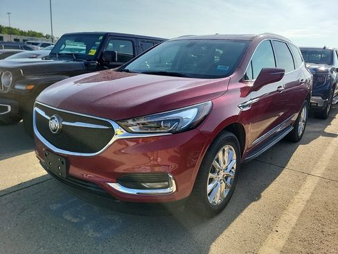 Used 2020 Buick Enclave Essence w/ LPO, Luxury Package AWD/4WD image 1