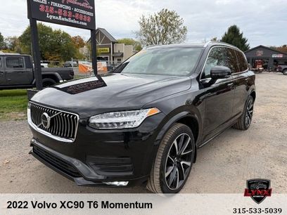 Used 2022 Volvo XC90 T6 Momentum