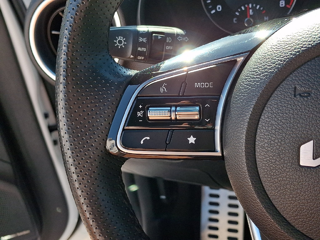 Used 2023 Kia Forte GT-Line w/ GT-Line Premium Package FWD image 22