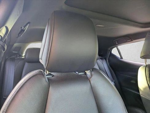 Used 2021 MAZDA MAZDA3 s FWD image 14