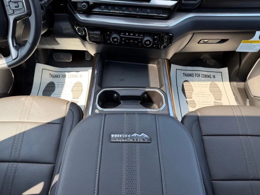 New 2026 Chevrolet Silverado 2500 High Country w/ High Country Premium Package AWD/4WD image 24