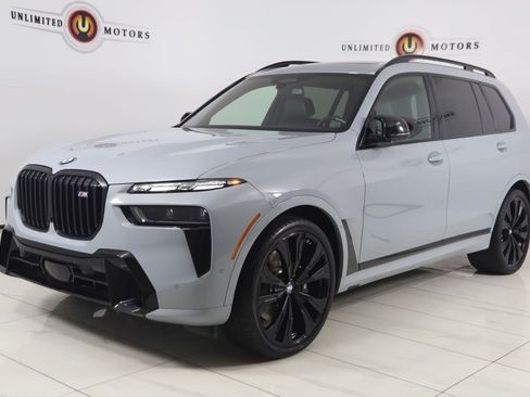 Used 2024 BMW X7 M60i AWD/4WD image 5