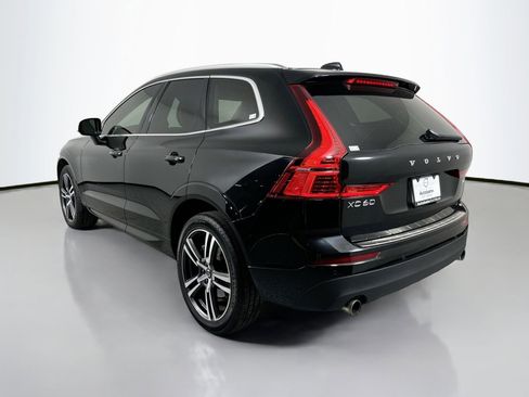 Used 2020 Volvo XC60 T6 Momentum w/ Protection Package Premier image 8