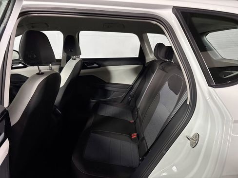 Certified 2025 Volkswagen Taos S image 19