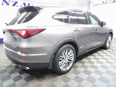 Used 2023 Acura MDX SH-AWD w/ Advance Package image 4