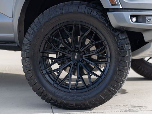 Used 2025 Ford F150 Raptor w/ Equipment Group 803A Raptor R AWD/4WD image 4