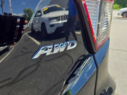 Used 2019 Honda HR-V EX image 32