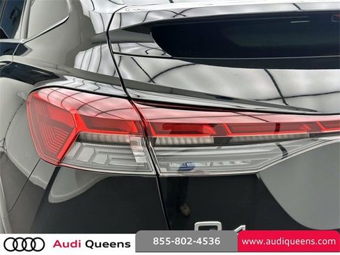Used 2025 Audi Q4 e-tron Premium Plus w/ Premium Plus image 9