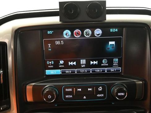 Used 2018 Chevrolet Silverado 1500 LTZ w/ Max Trailering Package AWD/4WD image 32