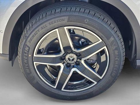 Used 2026 Mercedes-Benz GLC 300 image 10