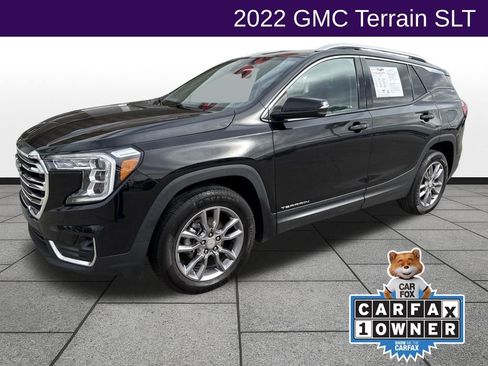Used 2022 GMC Terrain SLT image 1