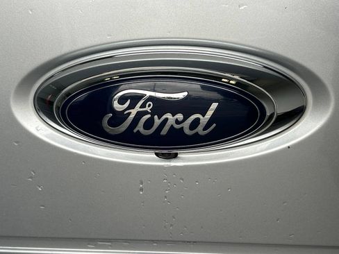 Used 2015 Ford F350 Lariat w/ Lariat Interior Package AWD/4WD image 7