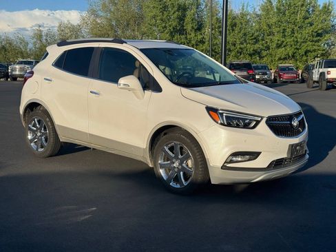 Used 2018 Buick Encore Premium w/ Experience Buick Package AWD/4WD image 9