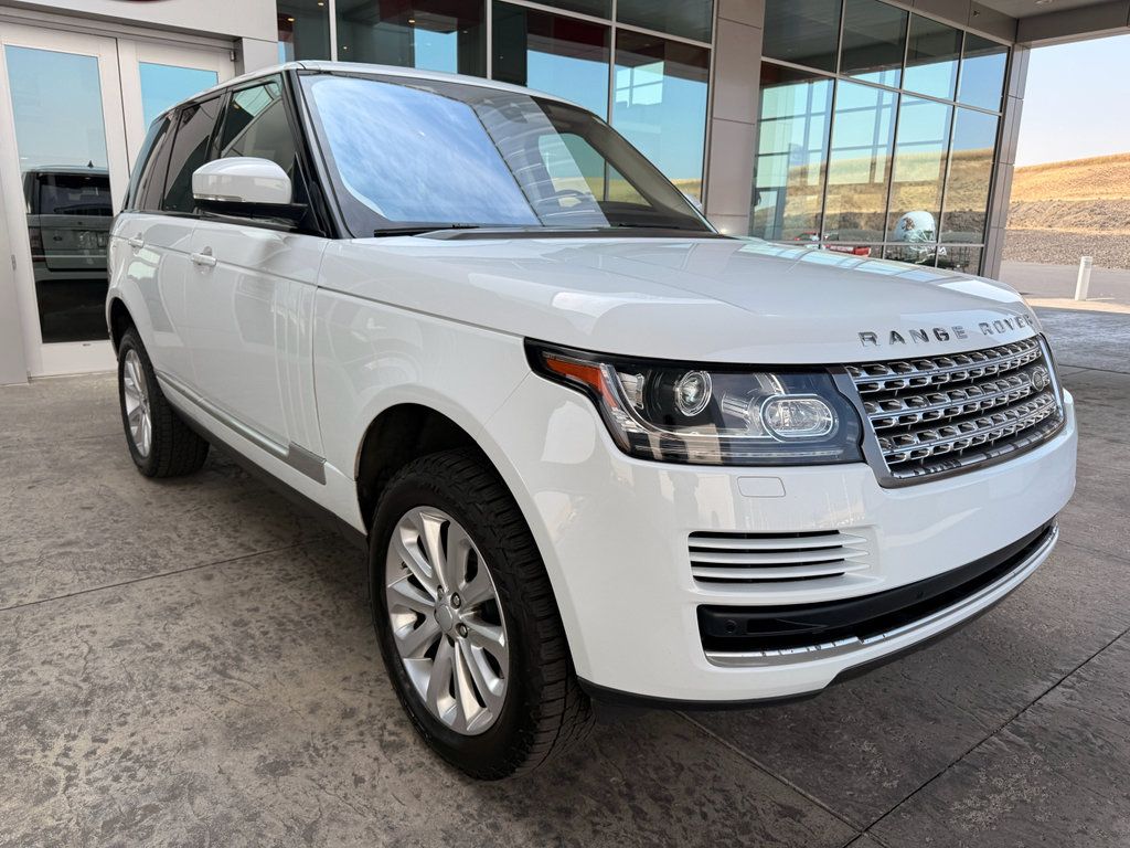 Used 2017 Land Rover Range Rover HSE AWD/4WD image 2