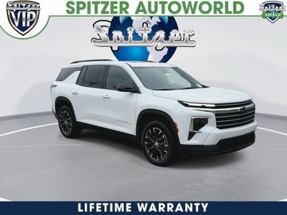 New 2026 Chevrolet Traverse LT w/ Sun and Wheel Package
