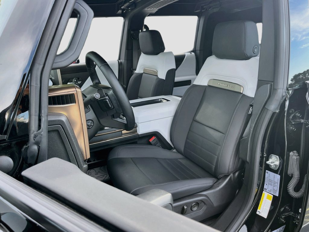 Used 2025 GMC Hummer EV 2X AWD/4WD image 21