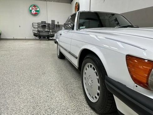 Used 1988 Mercedes-Benz 560 SL image 37