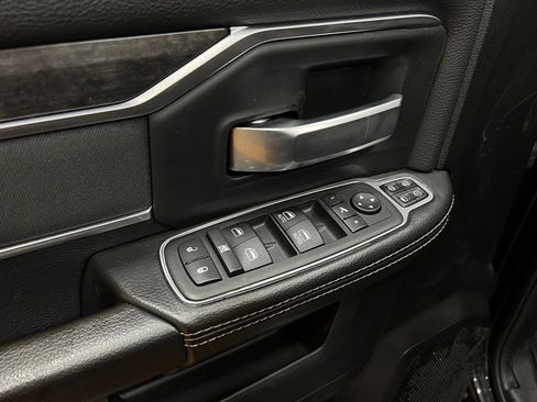 Used 2024 RAM 2500 Big Horn w/ Bed Utility Group image 30