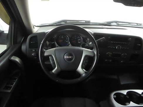 Used 2013 GMC Sierra 1500 SLE image 8