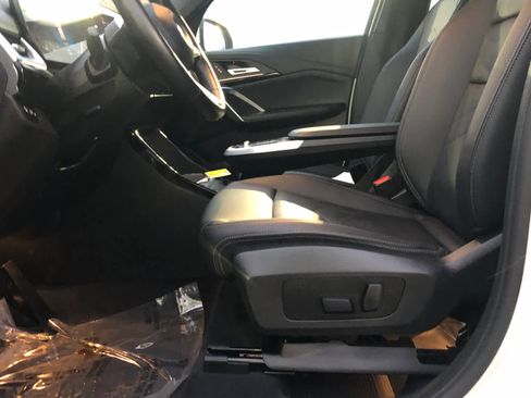 Used 2025 BMW X1 xDrive28i image 26