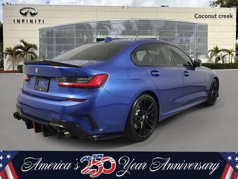 Used 2021 BMW 330i Sedan w/ M Sport Package RWD image 4