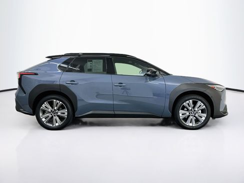 Used 2023 Subaru Solterra AWD image 10