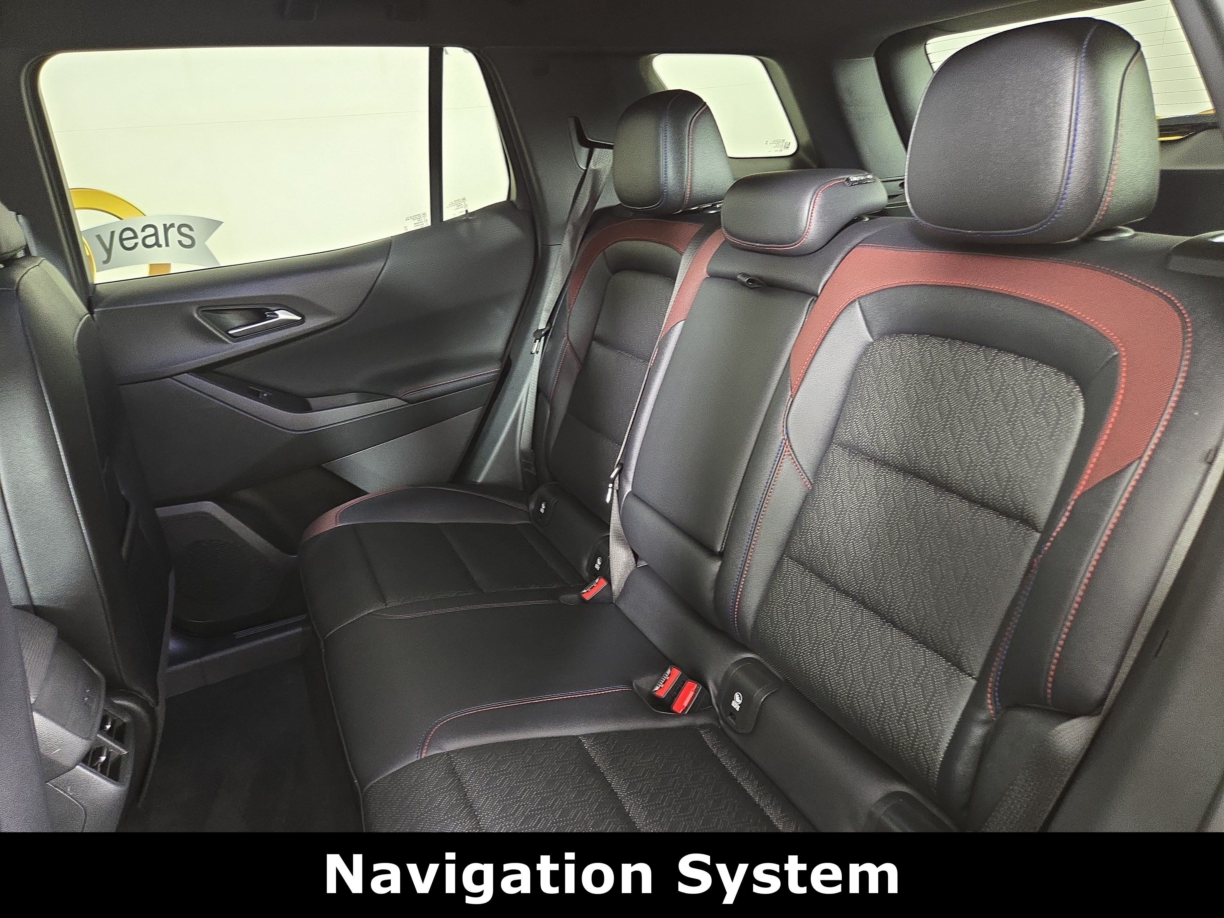 Used 2025 Chevrolet Equinox RS w/ Safety and Technology Package FWD image 12