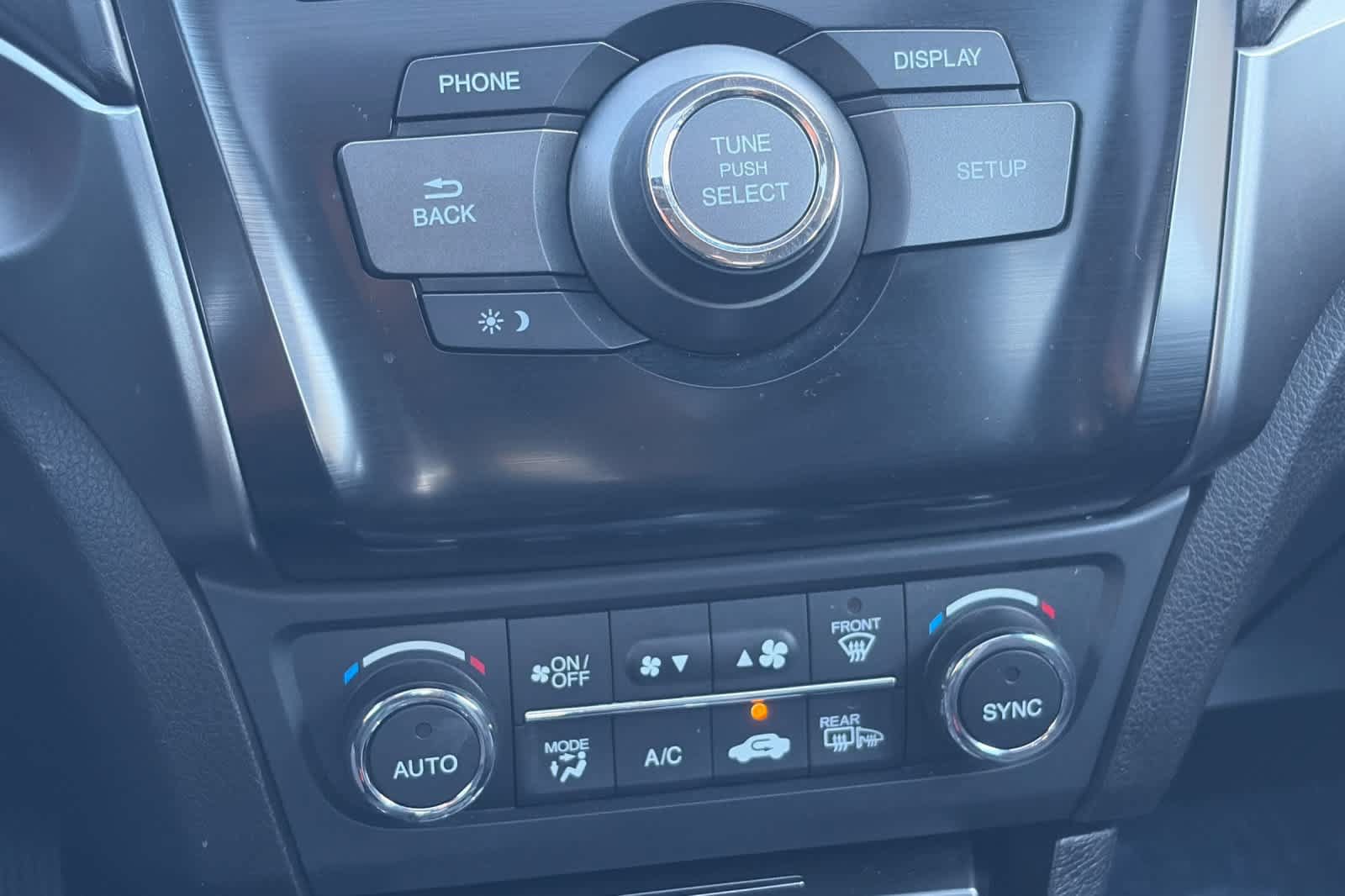Used 2013 Acura ILX FWD image 19