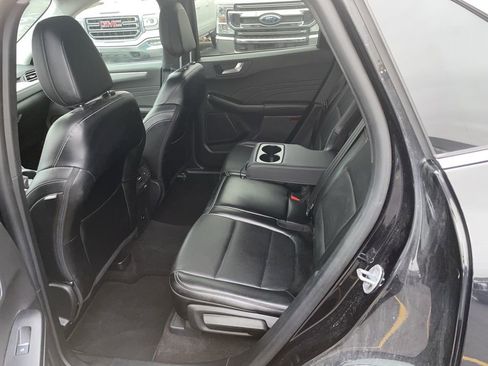 Used 2024 Ford Escape Platinum image 10