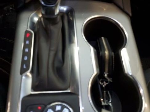 Used 2021 Chevrolet Blazer LT image 25