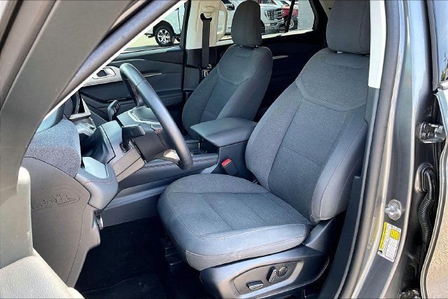 Used 2025 Ford Explorer Active RWD image 26