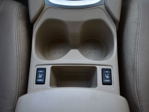 Used 2015 Nissan Rogue SL w/ SL Premium Package image 27