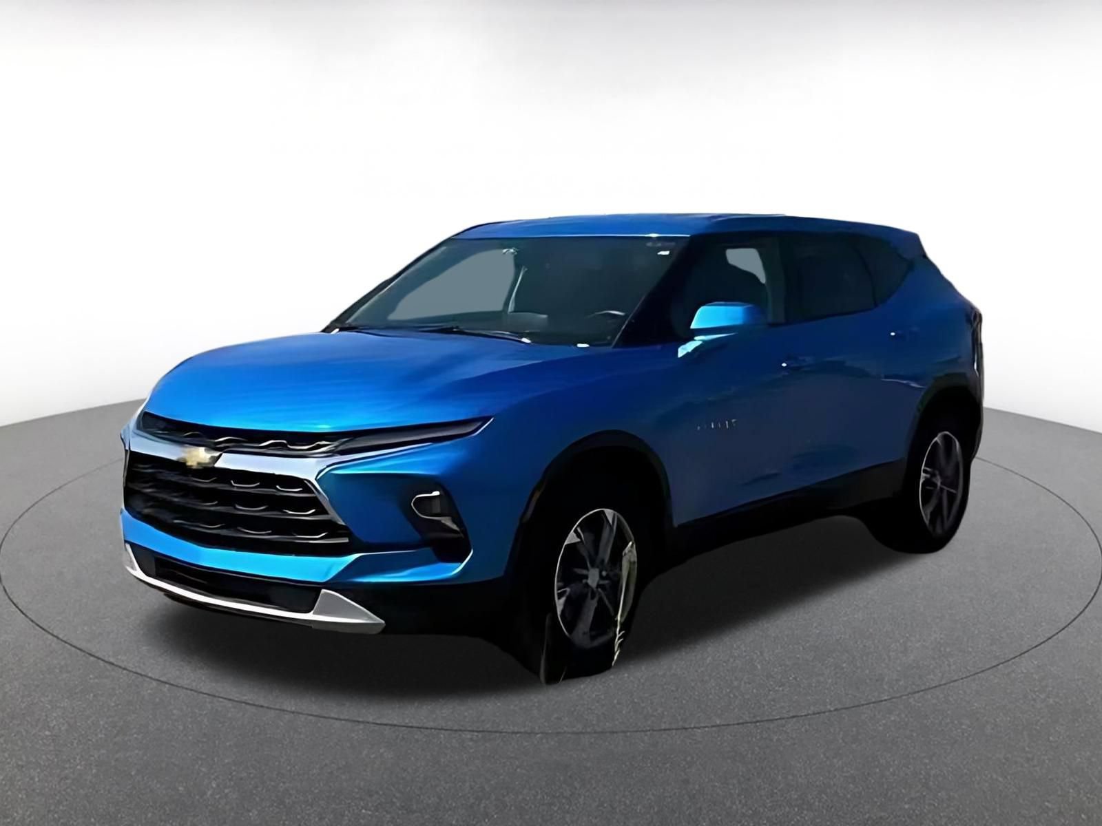 Used 2026 Chevrolet Blazer LT FWD image 12