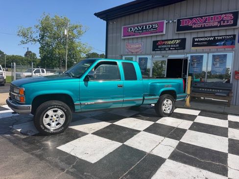 Used 1993 Chevrolet Silverado 1500 4x4 Extended Cab image 2