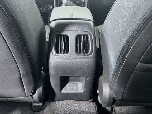 Certified 2025 Hyundai Tucson SEL FWD image 28