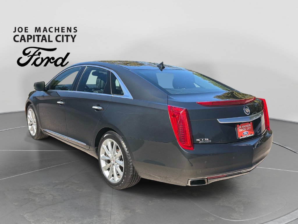 Used 2013 Cadillac XTS Luxury FWD image 7