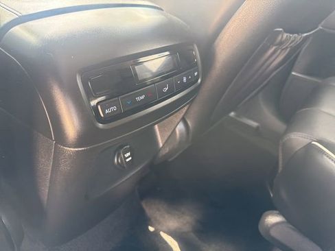 Used 2024 Hyundai Palisade SEL image 10