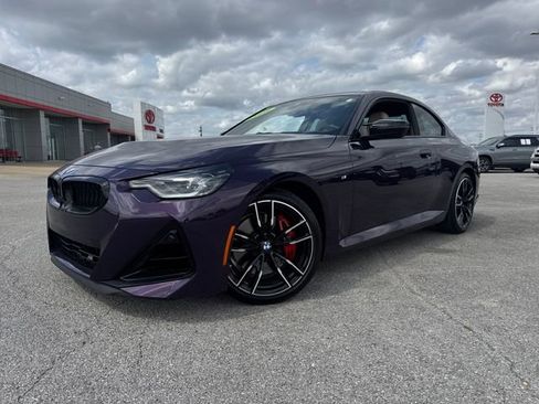 Used 2025 BMW M240i Coupe image 1